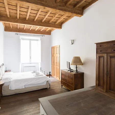 Apartment Bilo In Piazza Della Passera, *